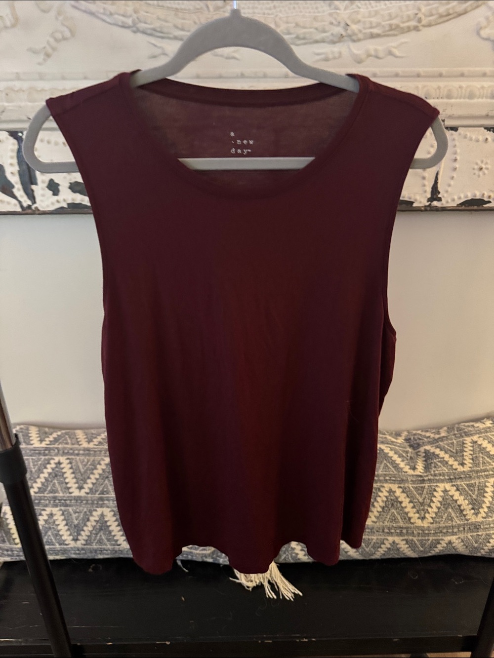 a new day Sleeveless Tank Top in Burgundy